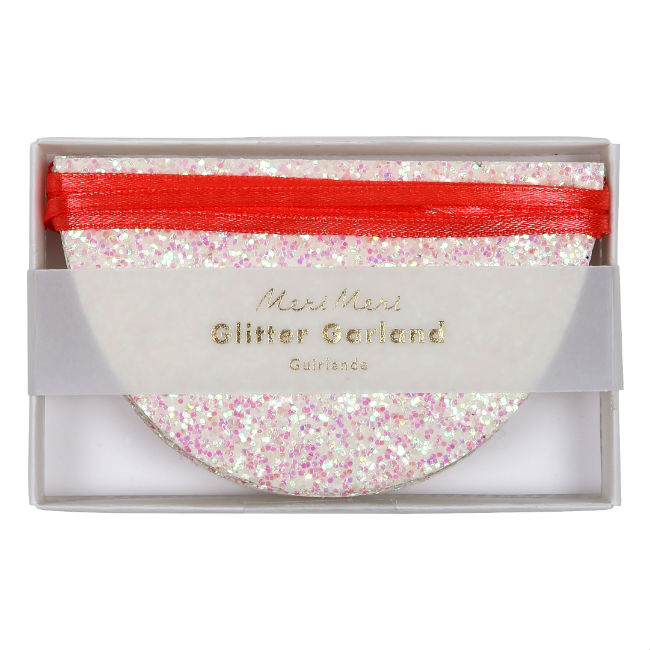 Iridescent Glitter Scallop Garland