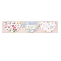 English Garden Scallop Garland