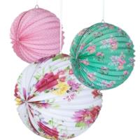 Truly Scrumptious Paper Lanterns